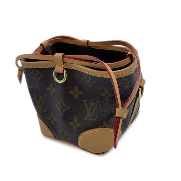 LOUIS VUITTON Brown Monogram Shoulder Bag - Picture 8 of 11